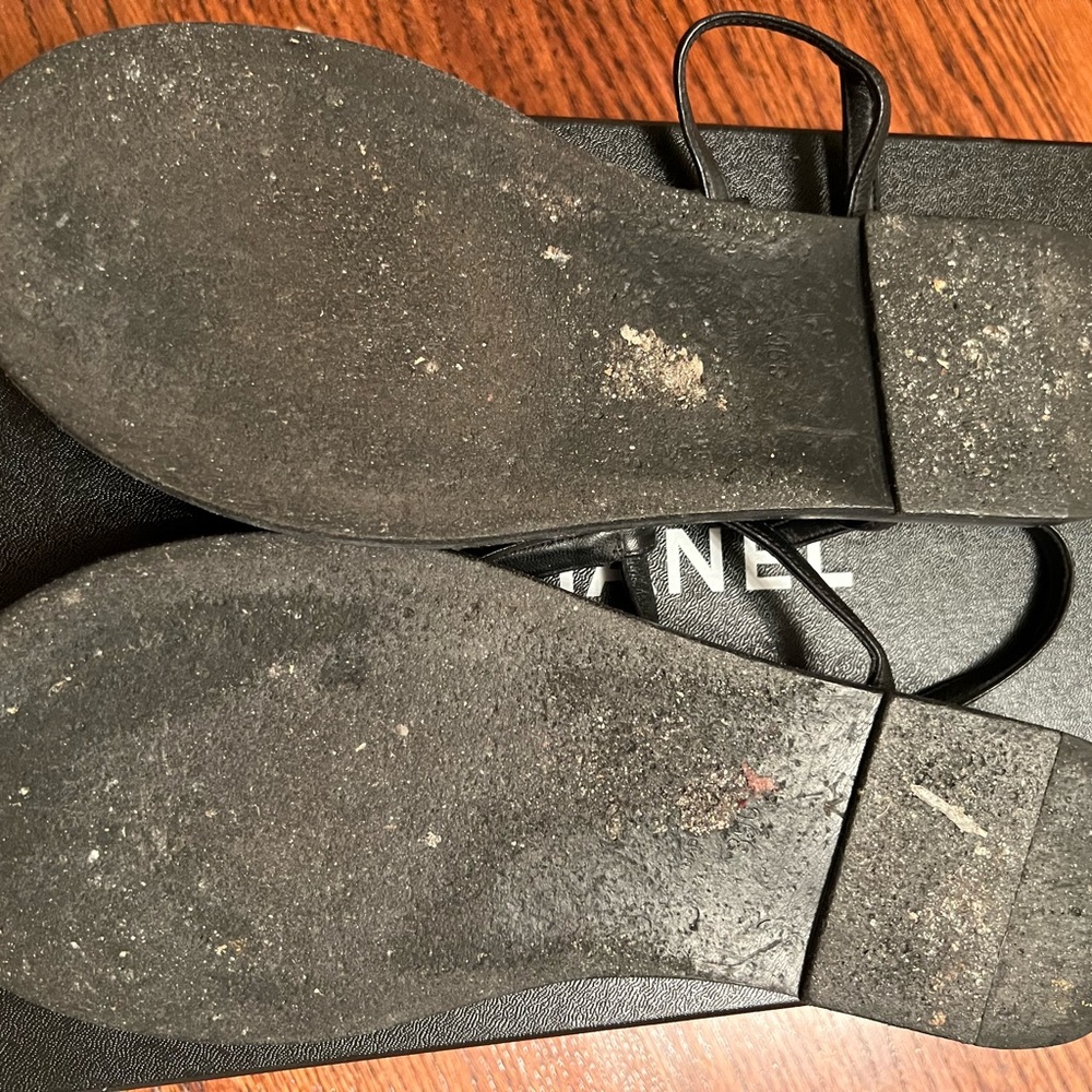 Chanel thong logo black sandals sz 39 - Picture 6 of 7